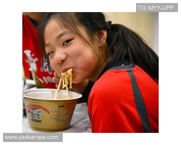 杨丽亲自揭秘排球技巧与训练心得助你提升球技的秘诀