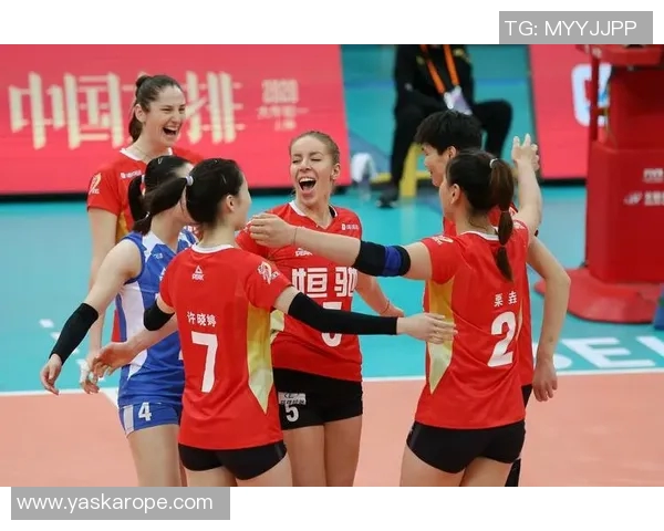 科学排球团队协作训练方法在欧冠足球中的应用与启示